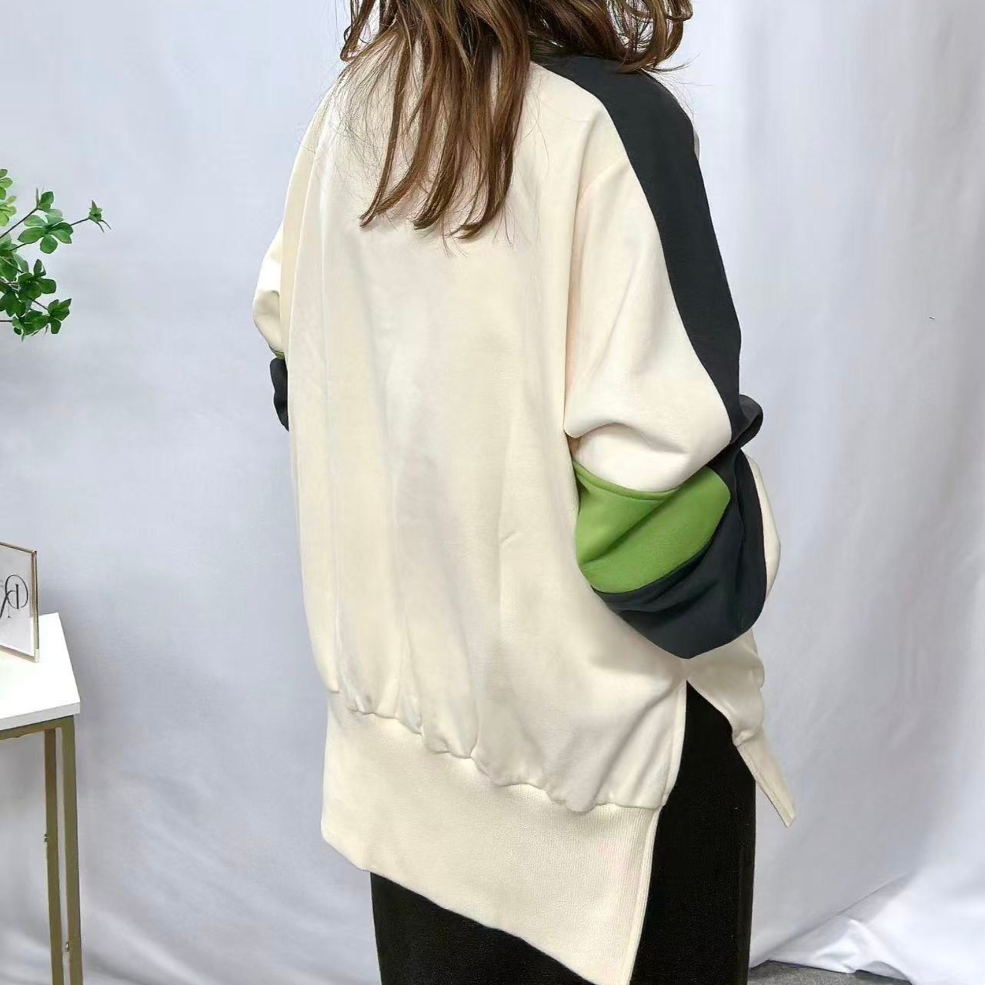 配色スウェット