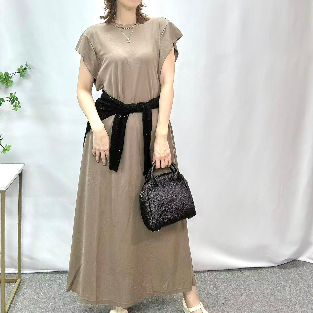 接触冷感 脇見え防止ワンピース