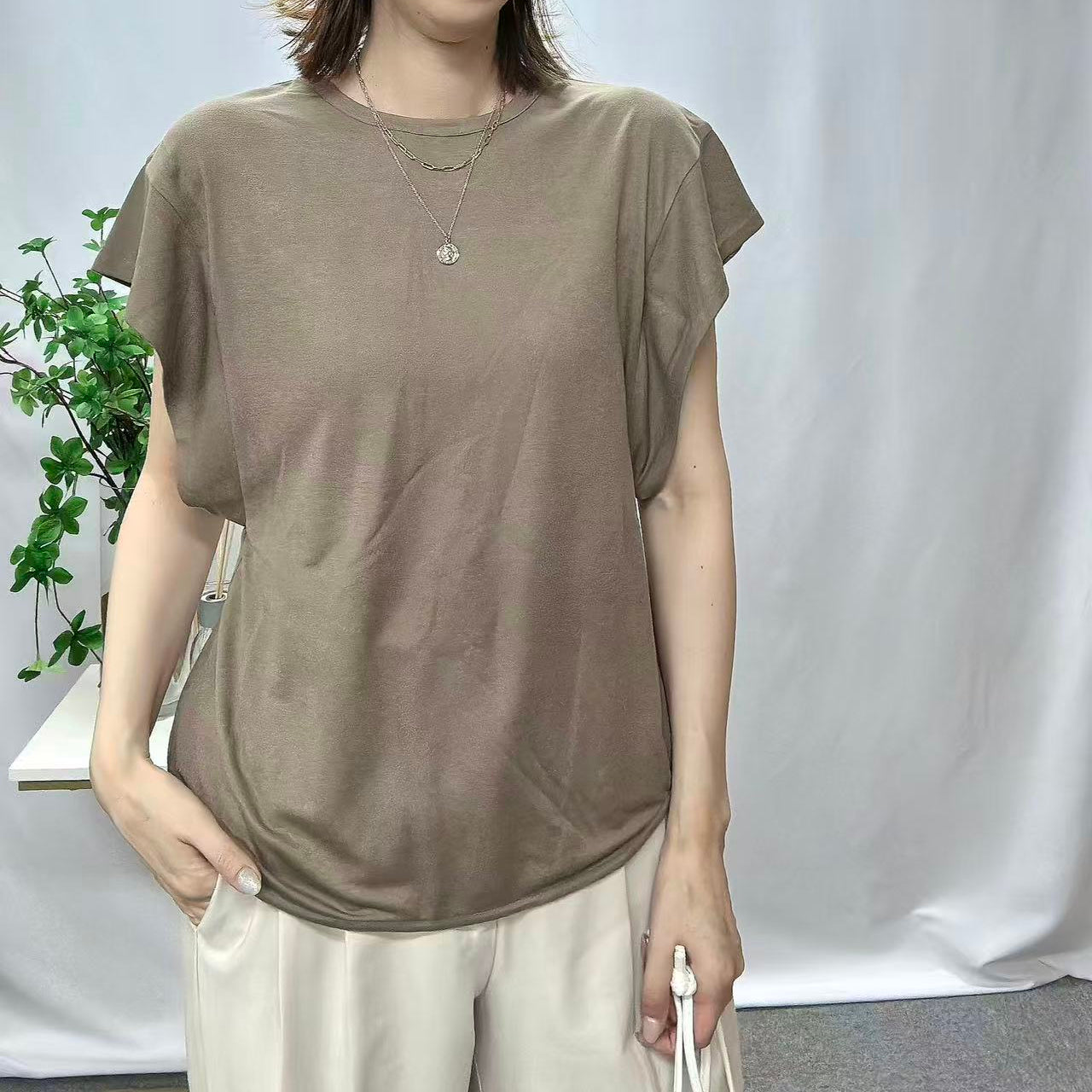 接触冷感 脇見え防止プルオーバー