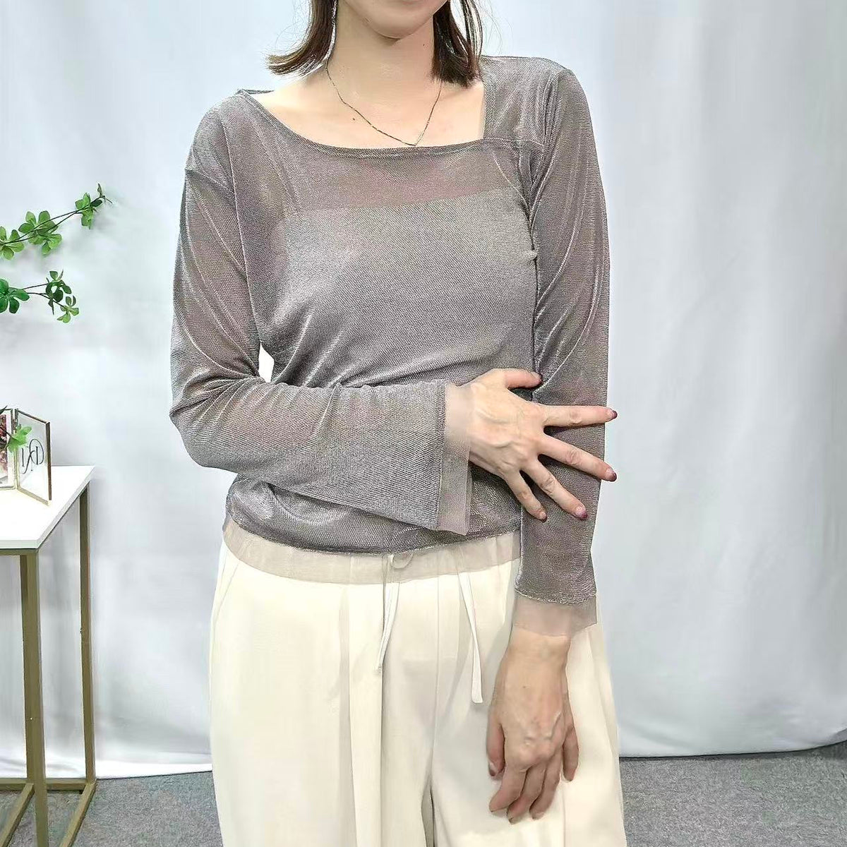 チュールベロアプルオーバー
