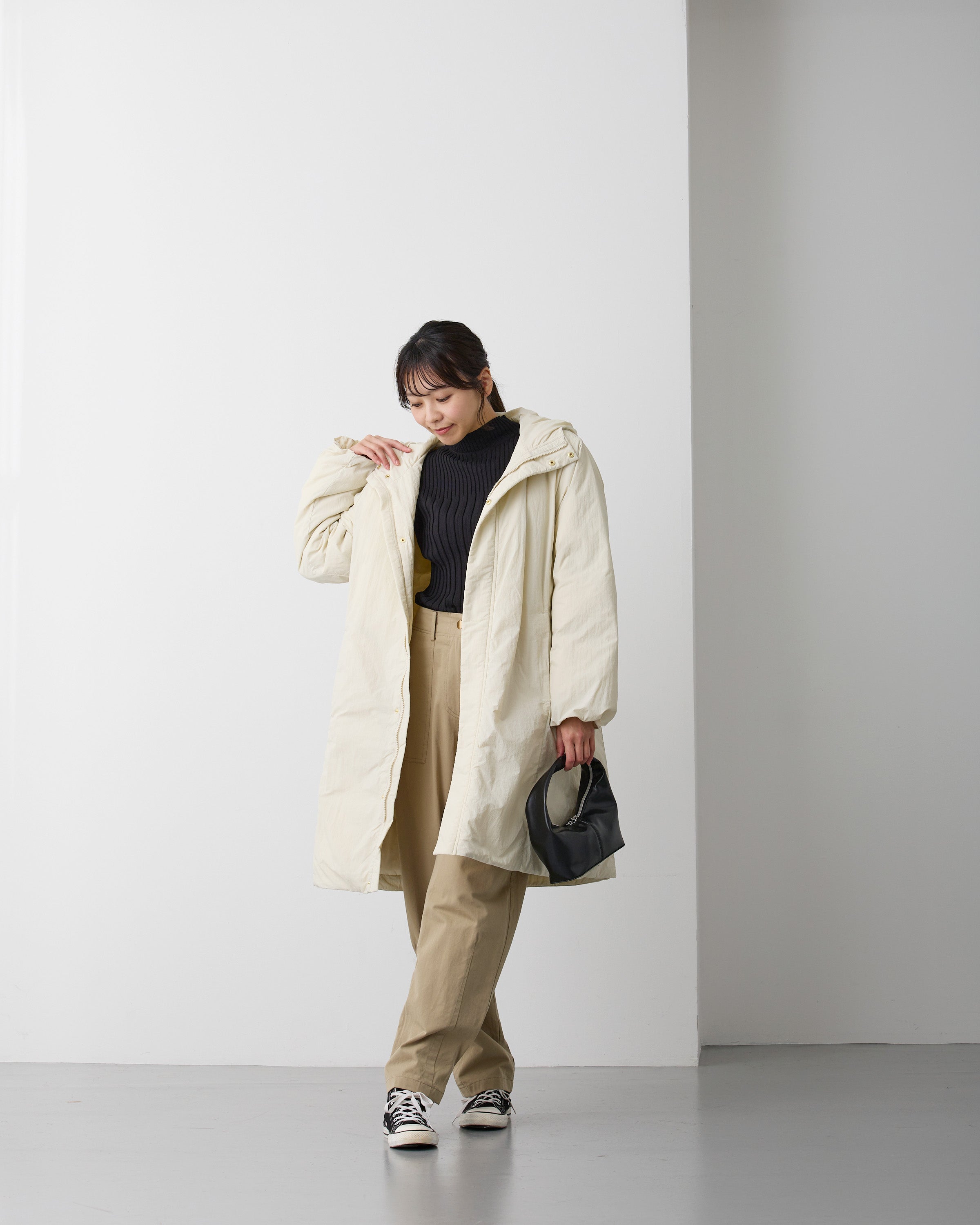 フード付きダウンコート アイボリー