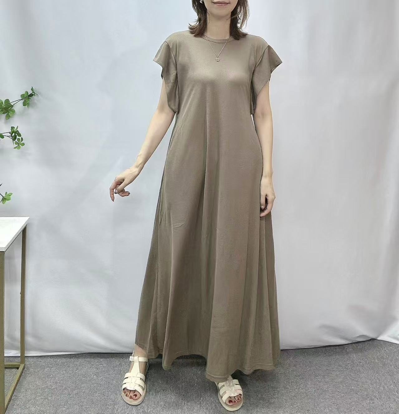 接触冷感　脇見え防止ワンピース