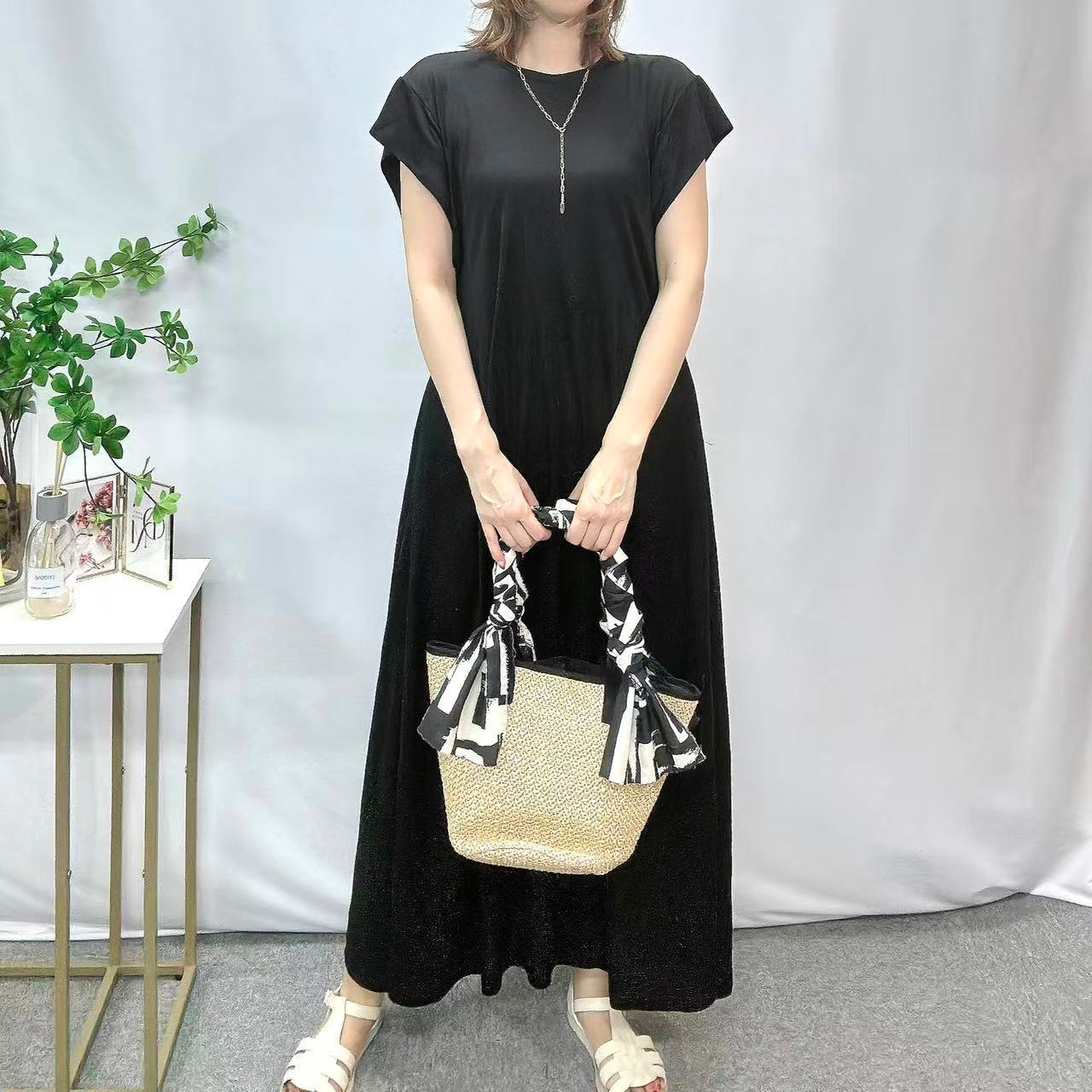 接触冷感　脇見え防止ワンピース