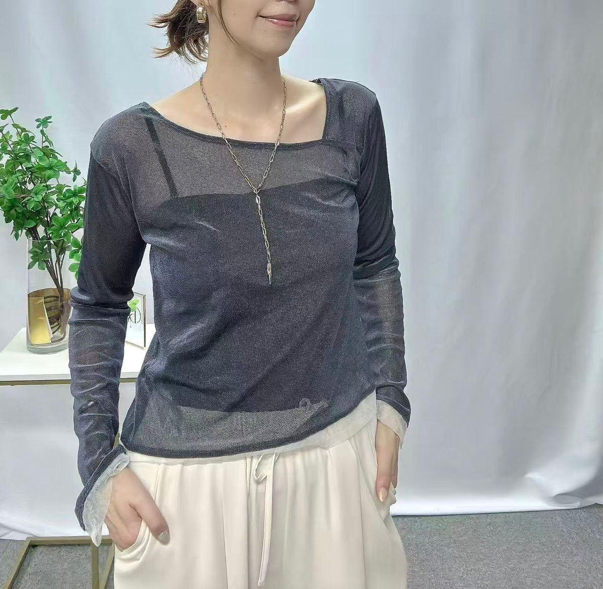 チュールベロアプルオーバー