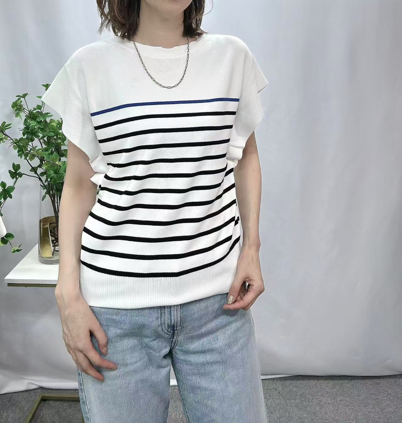 脇見え防止ニット